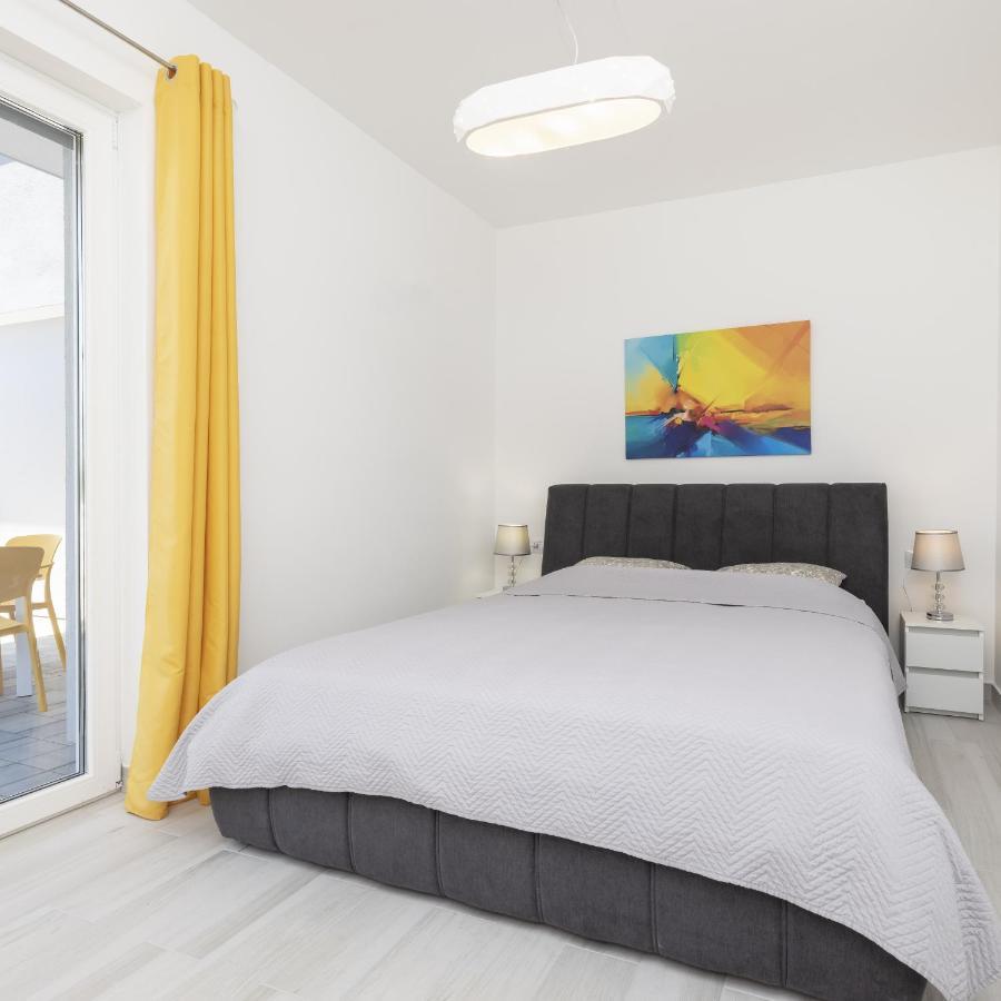 Apartments Losinj Sunset Mali Lošinj Buitenkant foto